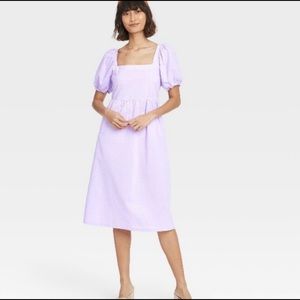 Lavender Puff sleeve dress
